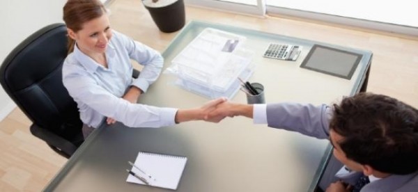 Hlavní pracovní poměr. Zdroj: tyden.cz